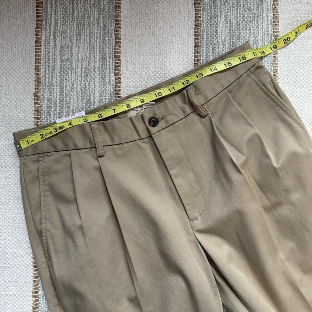 St John’s Bay Tan Classic Fit Pleat Front Easy Care Straight Leg Men’s 34 x 29 - Picture 8 of 11